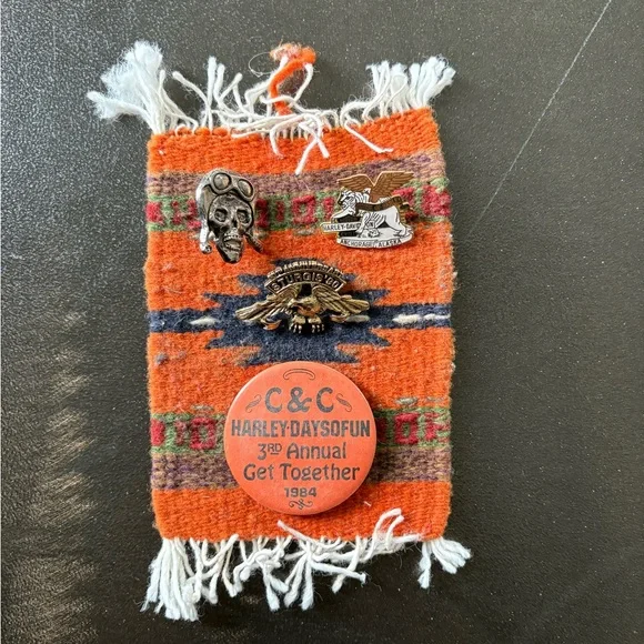 Vintage Harley-Davidson Pin Set - Black, Silver, Gold - Picture 3 of 5